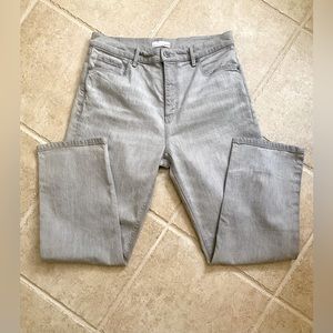LOFT high waist straight crop denim in gray wash size 8/29